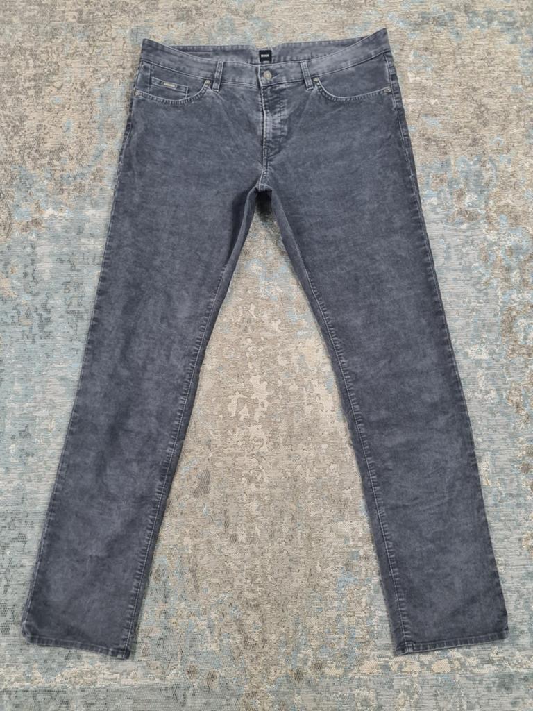 Hugo Boss DELAWARE W38 L34 Slim STRETCH Bronno3834 Corduroy, Kleding | Heren, Spijkerbroeken en Jeans, W36 - W38 (confectie 52/54)