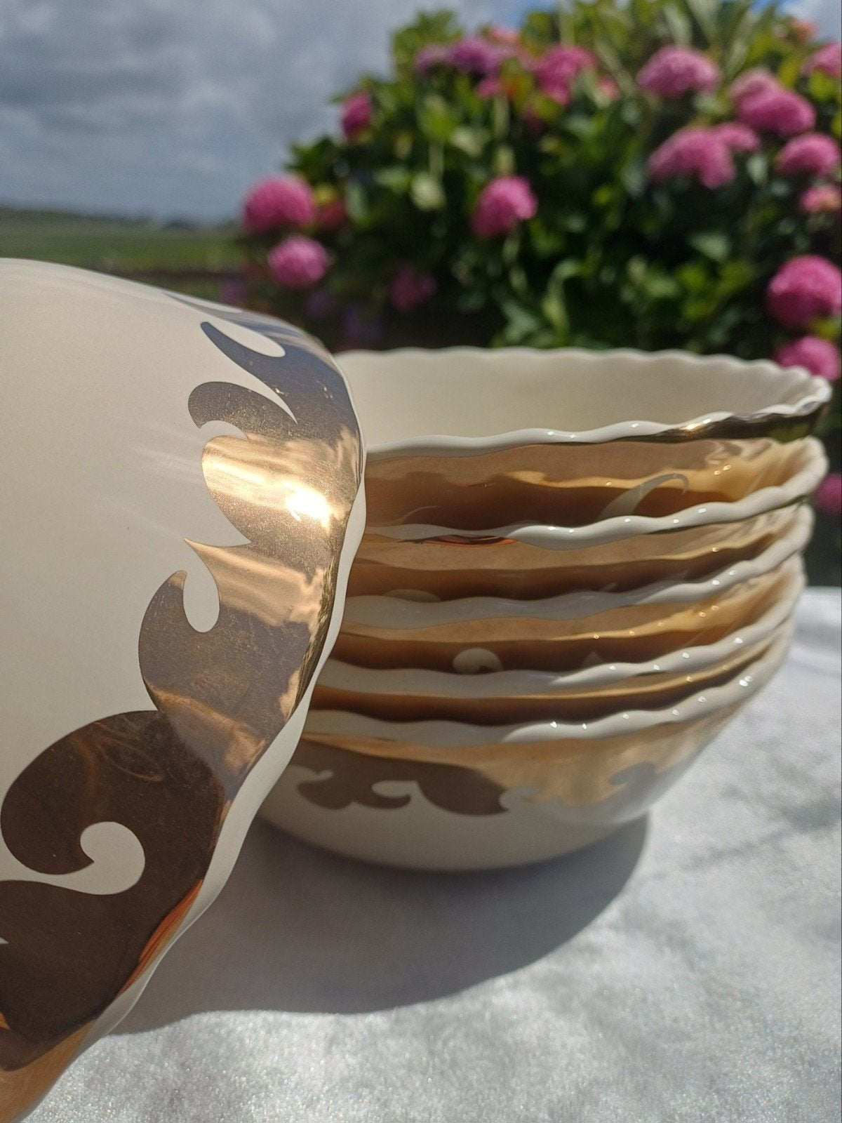 6 Puntgave Goud Crème Schalen / Kommen Artichaut France € 25, Ophalen, Zo goed als nieuw, Overige stijlen, Kom(men)