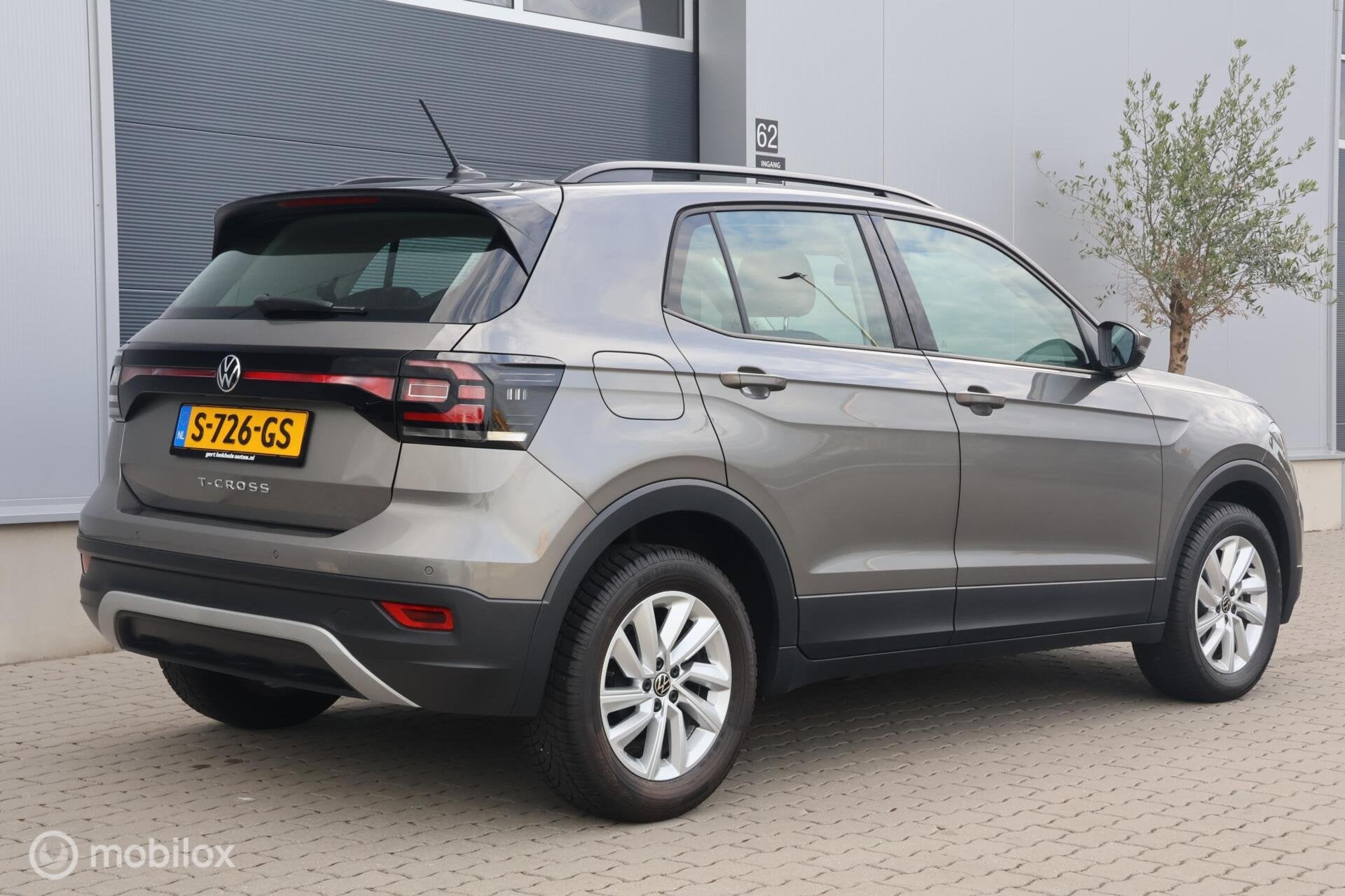 Volkswagen T-Cross 1.0 TSI | Carplay I DAB, Auto's, Voorwielaandrijving, Gebruikt, 95 pk, Met garantie (alle)