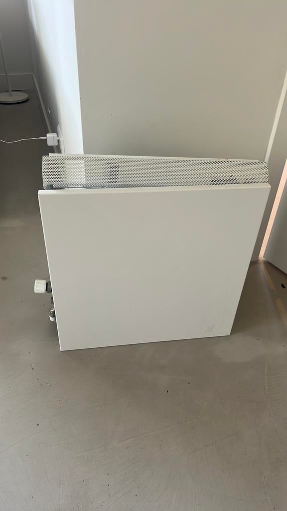 Jaga convector klein, Doe-het-zelf en Verbouw, 30 tot 80 cm, Radiator, Minder dan 60 cm, Ophalen of Verzenden