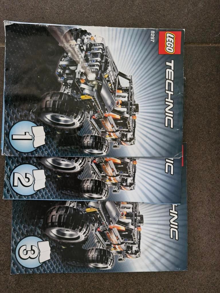 Lego Technic 8297 Off-Roader met instructieboekjes, Kinderen en Baby's, Speelgoed | Duplo en Lego, Ophalen of Verzenden