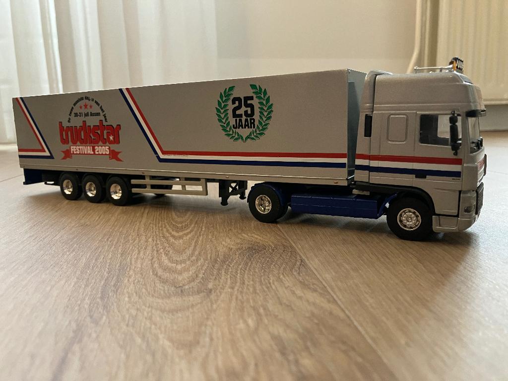 DAF 95 XF - Lion Toys, Hobby en Vrije tijd, Modelauto's | 1:50, Ophalen of Verzenden, Zo goed als nieuw, Bus of Vrachtwagen, Lion Toys