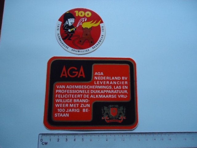 sticker 1979 ALKMAAR Brandweer Alkmaarsche AGA retro, Verzamelen, Ophalen of Verzenden, Zo goed als nieuw