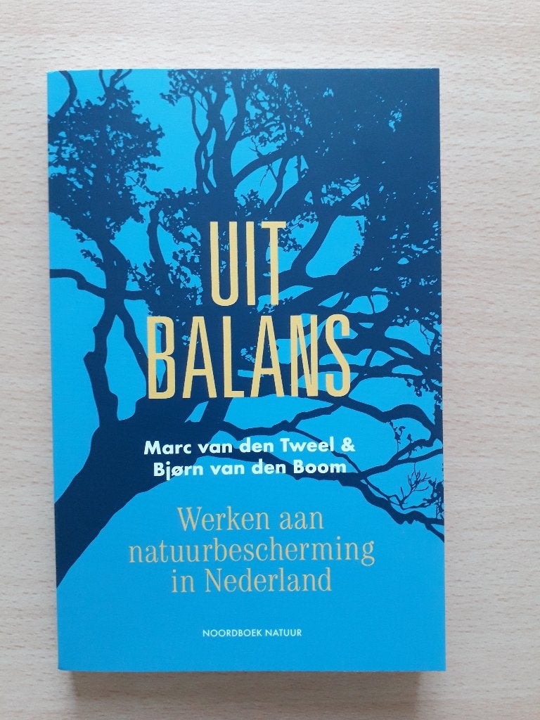 Uit balans, Ophalen of Verzenden, Zo goed als nieuw, Overige onderwerpen