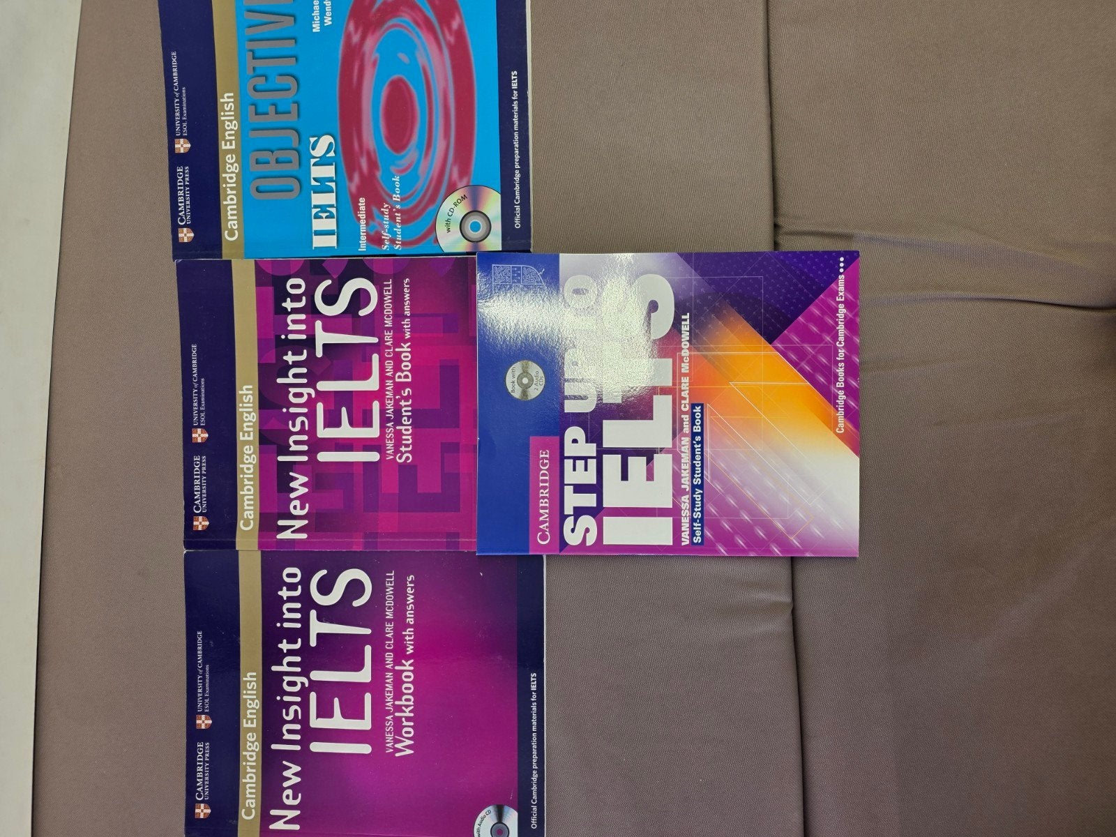 IELTS voorbereidingsboeken - Cambridge English, Boeken, Ophalen of Verzenden, Zo goed als nieuw, Overige niveaus, Jakeman and McDowell