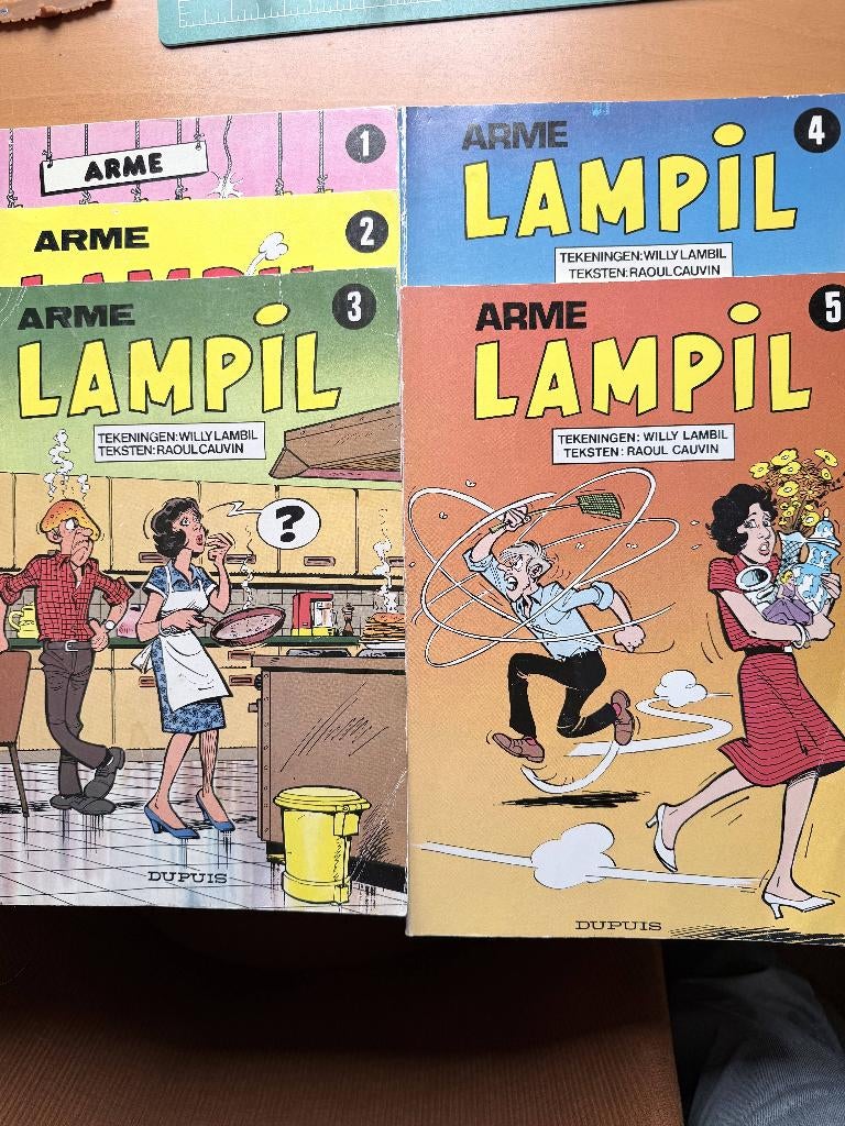 Arme Lampil, Meerdere stripboeken, Ophalen of Verzenden, Gelezen