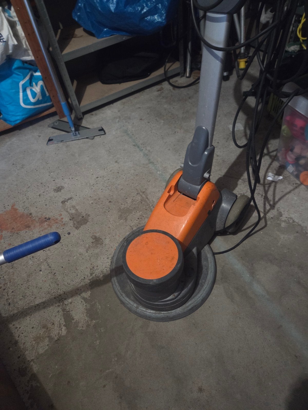 TASKI ergodisc 400 boenmachine, Ophalen of Verzenden, Gebruikt, Schrobmachine