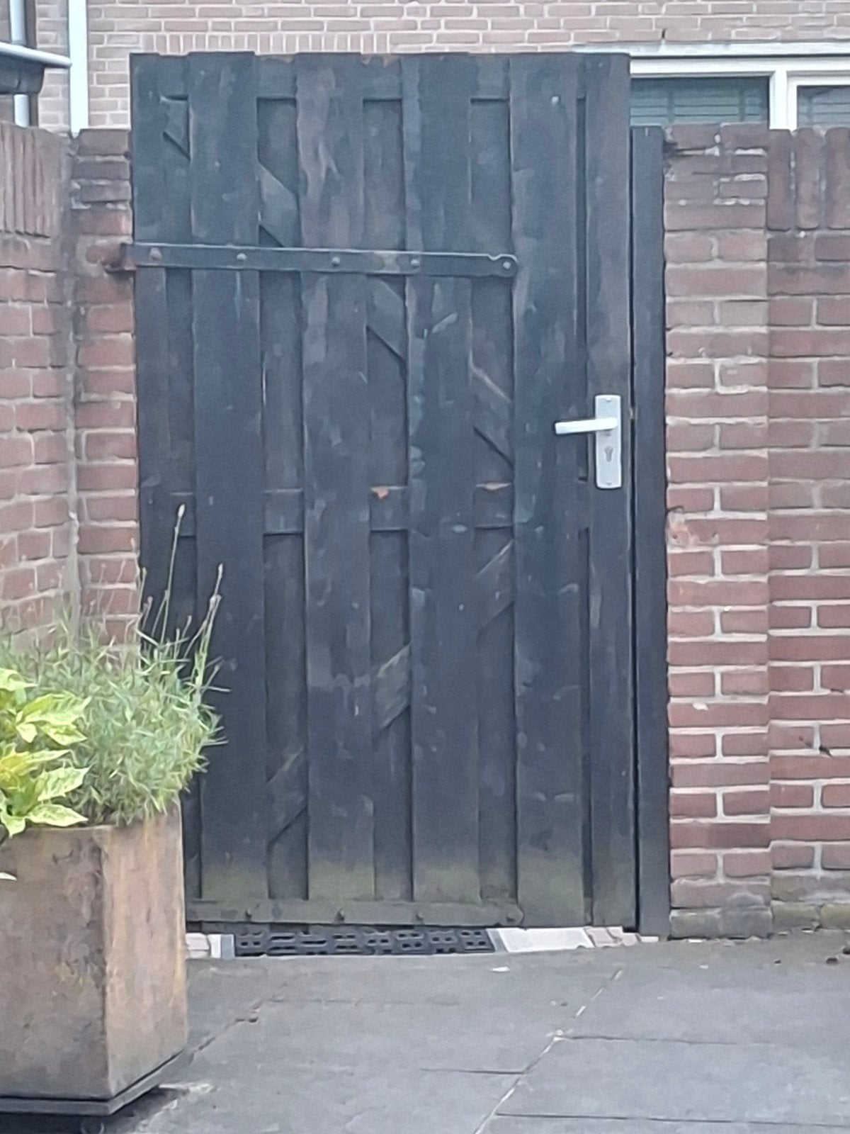 Schutting en poort- opknapper, Tuin en Terras, Ophalen, Met poort, Gebruikt, Tuinhek