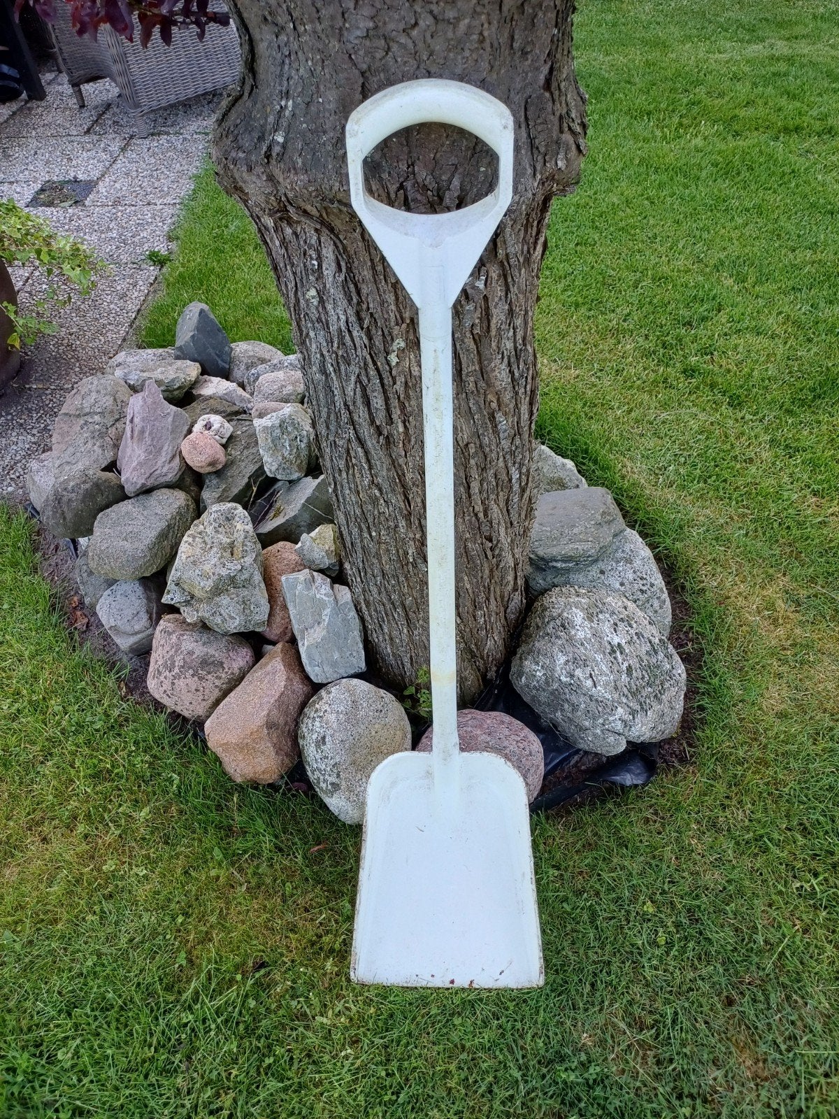 Grote witte kunststof bats en grote zachte bezem In één koop, Tuin en Terras, Ophalen, Zo goed als nieuw, Bezem