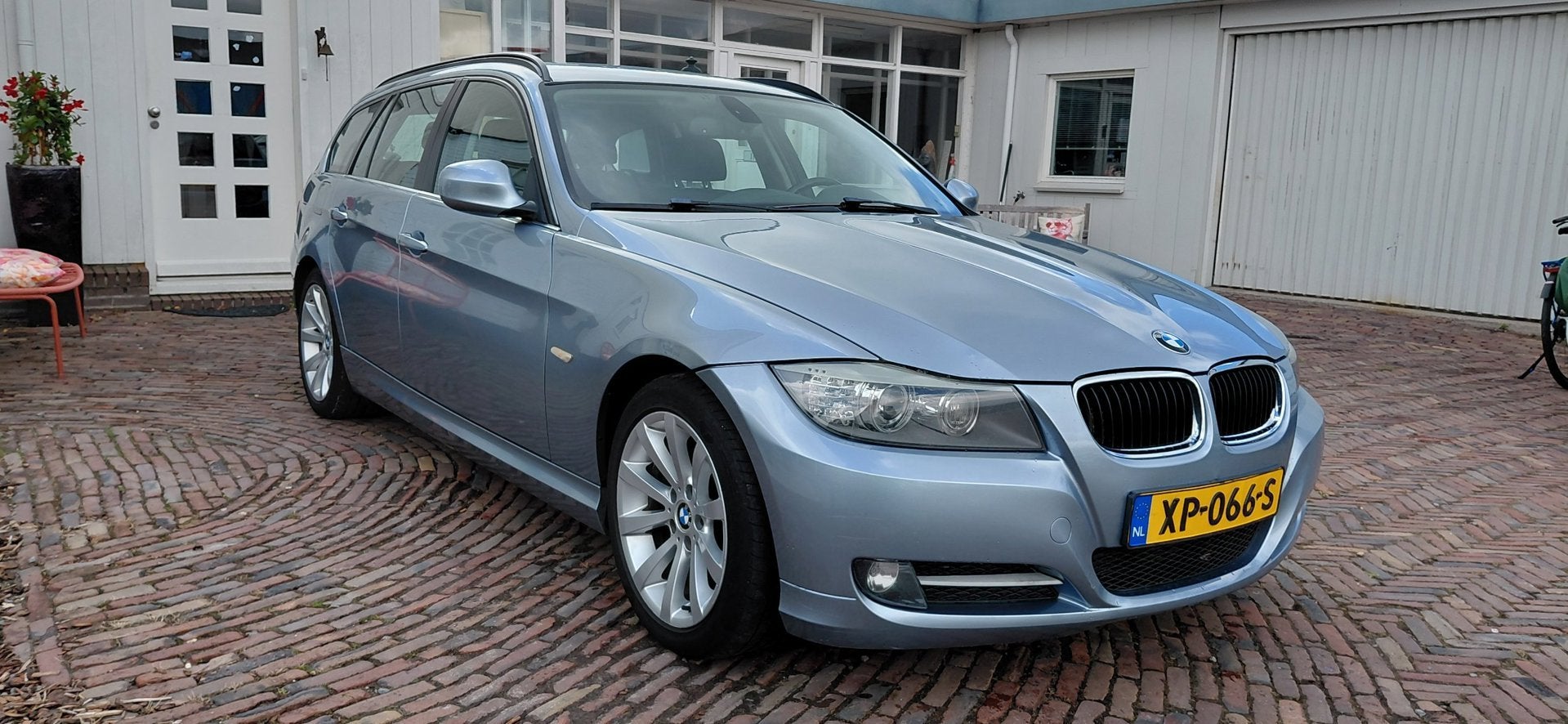 BMW 3-serie Touring 325 D 3.0 Business Line M Sport 330 PK m, Auto's, Euro 5, Achterwielaandrijving, 2993 cc, Met garantie (alle)