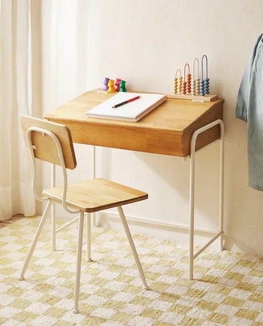 Zara Home kinderbureau met stoel, Ophalen of Verzenden, Zo goed als nieuw