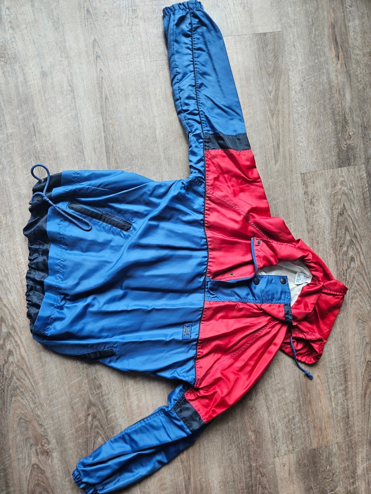 Marcel Clair Windjack Maat M - Blauw/Rood/Zwart, Kleding | Heren, Marcel Clair, Ophalen of Verzenden, Gedragen, Maat 48/50 (M)