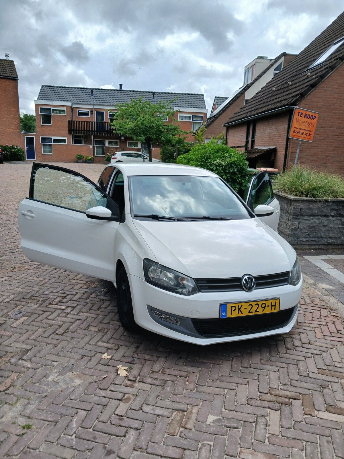 Volkswagen Polo 1.2 6V 44KW 3D My2009 2010 Wit, Auto's, Volkswagen, Voorwielaandrijving, 967 kg, 40 €/maand, 1198 cc