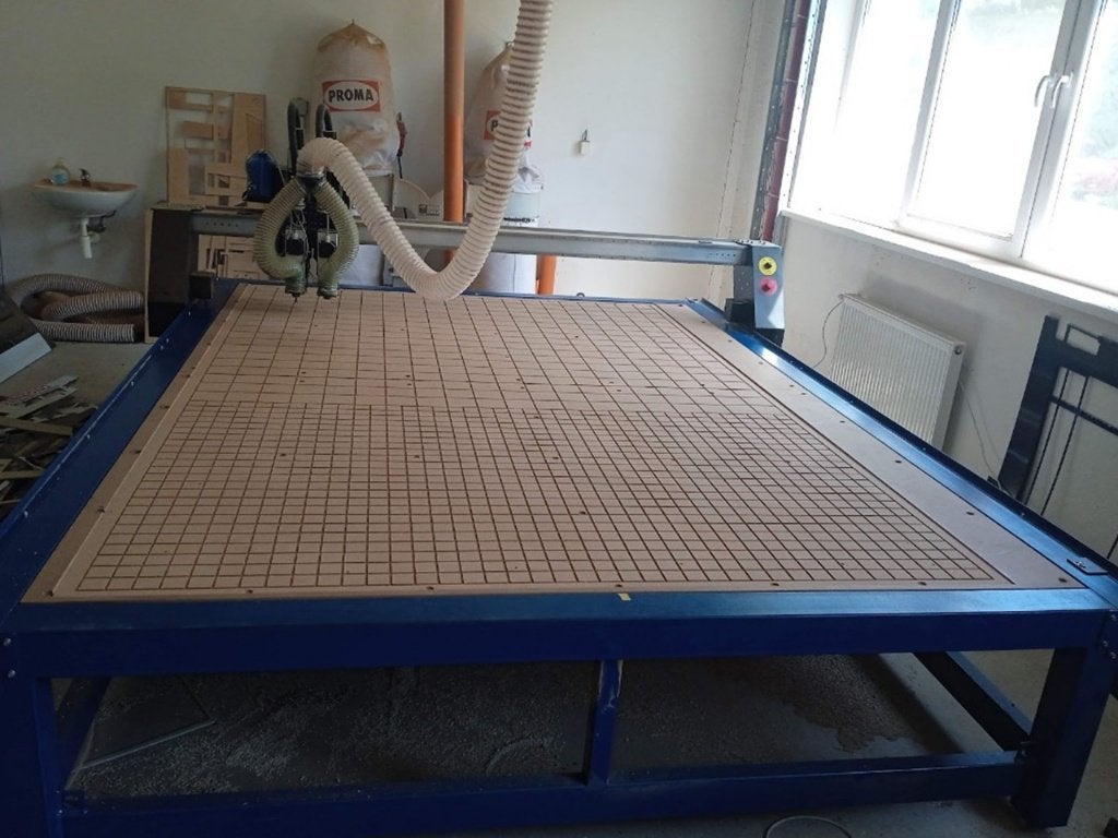 CNC milling machine CYBERTRONIC Robotic 3000x2100, Ophalen, Gebruikt, Machine