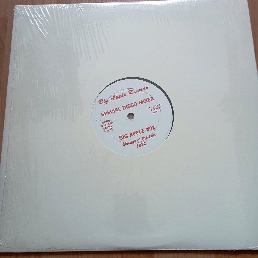 * The Latin Rascals * Big Apple Records BAM101 * 1982, Ophalen of Verzenden, Zo goed als nieuw, Dance Populair, Overige typen