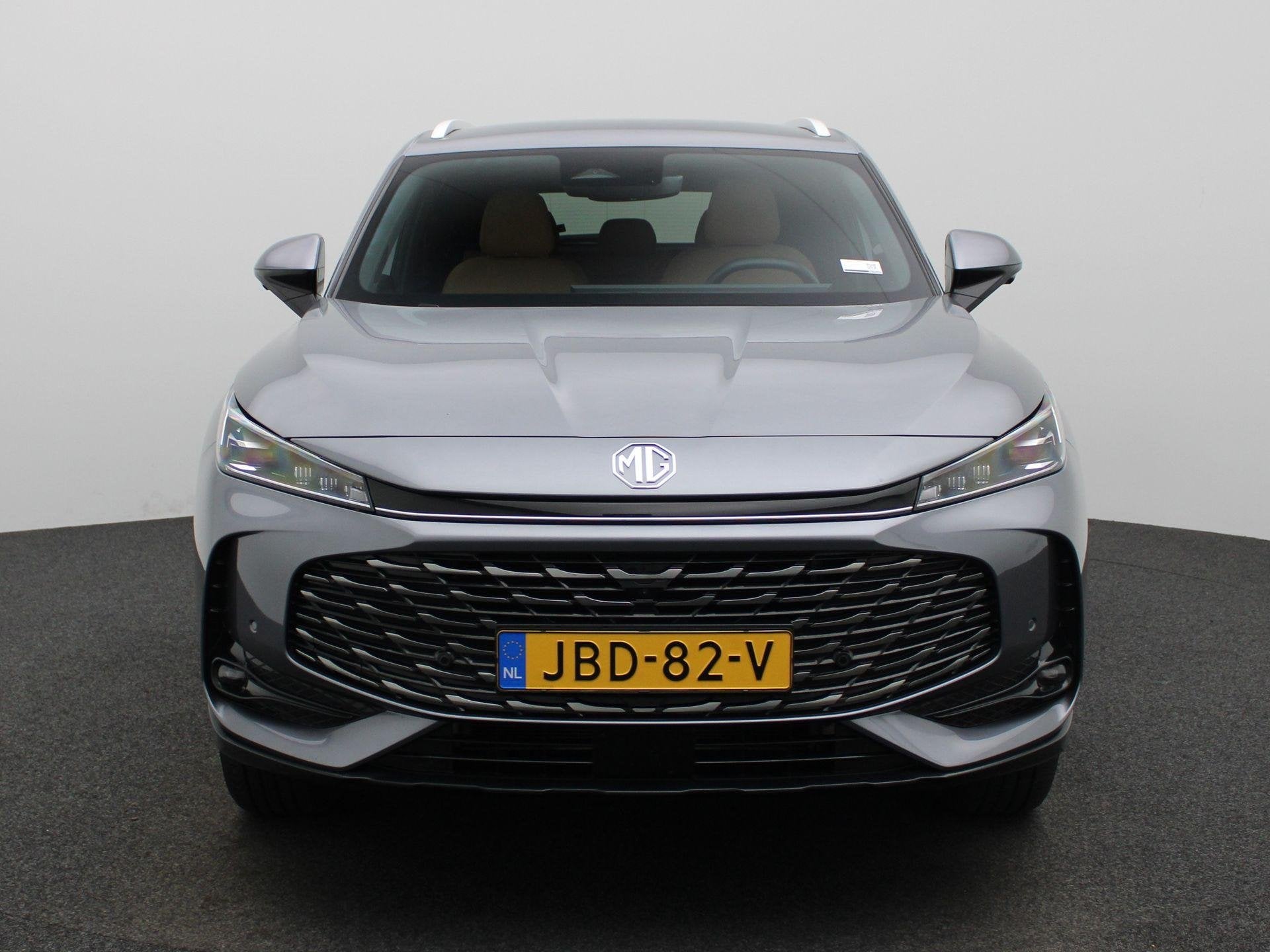 MG HS PHEV 1.5 Luxury | Leder | Apple Carplay/Android Auto |, Auto's, 12 maanden, Stof, Gebruikt, 4 cilinders