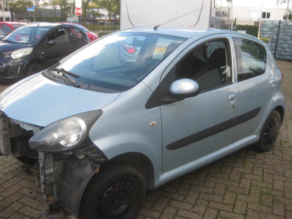 deur, achter klep , scherm , enz, voor een toyota aygo, Ophalen of Verzenden, Toyota