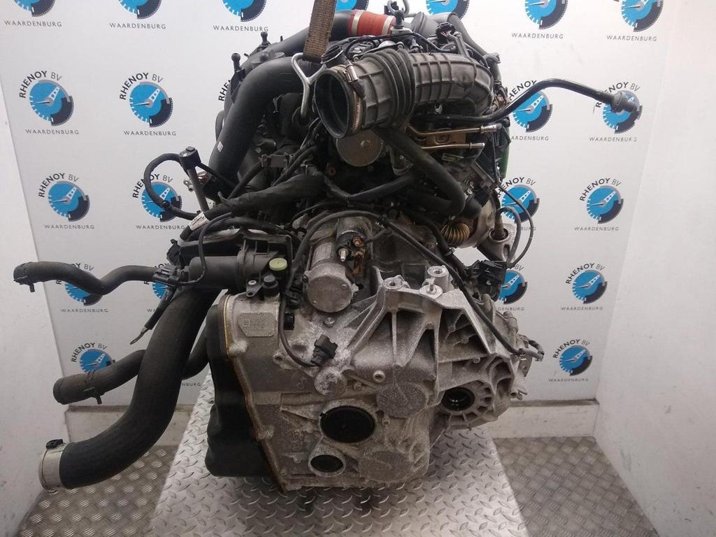INFINITI Q30 MOTOR 2017, Ophalen of Verzenden, Gebruikt, Stiba lid