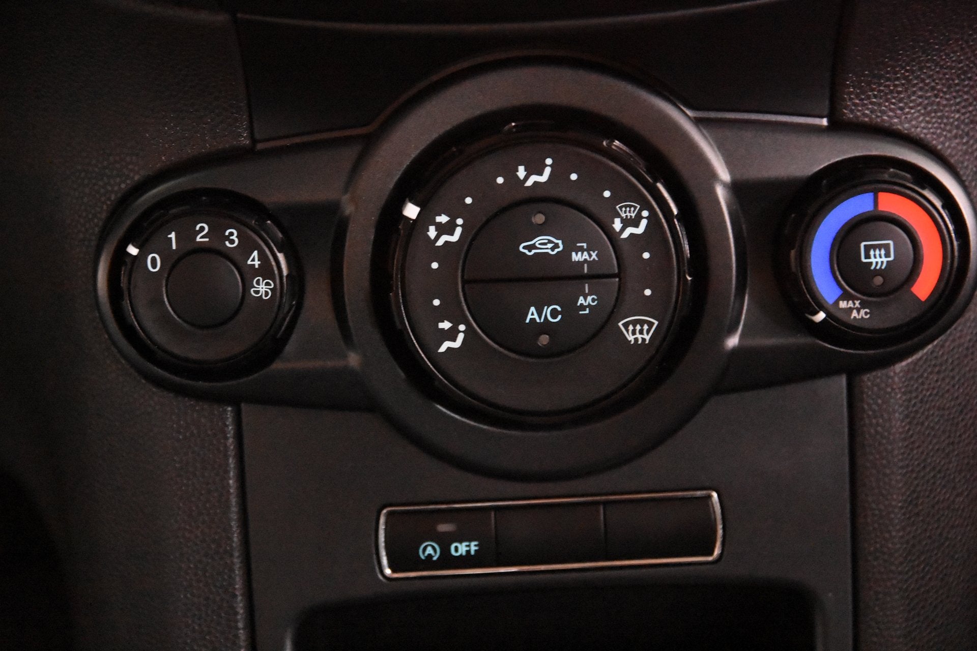 Foto 13 van Ford Fiesta 1.0 Style *Airco*Navigatie*5-deurs*