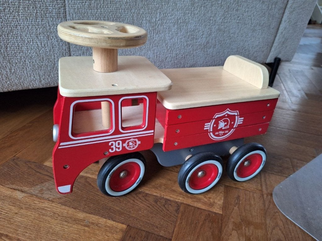 Vilac brandweer loopauto, Ophalen, Gebruikt, Rij- of Hobbelspeelgoed