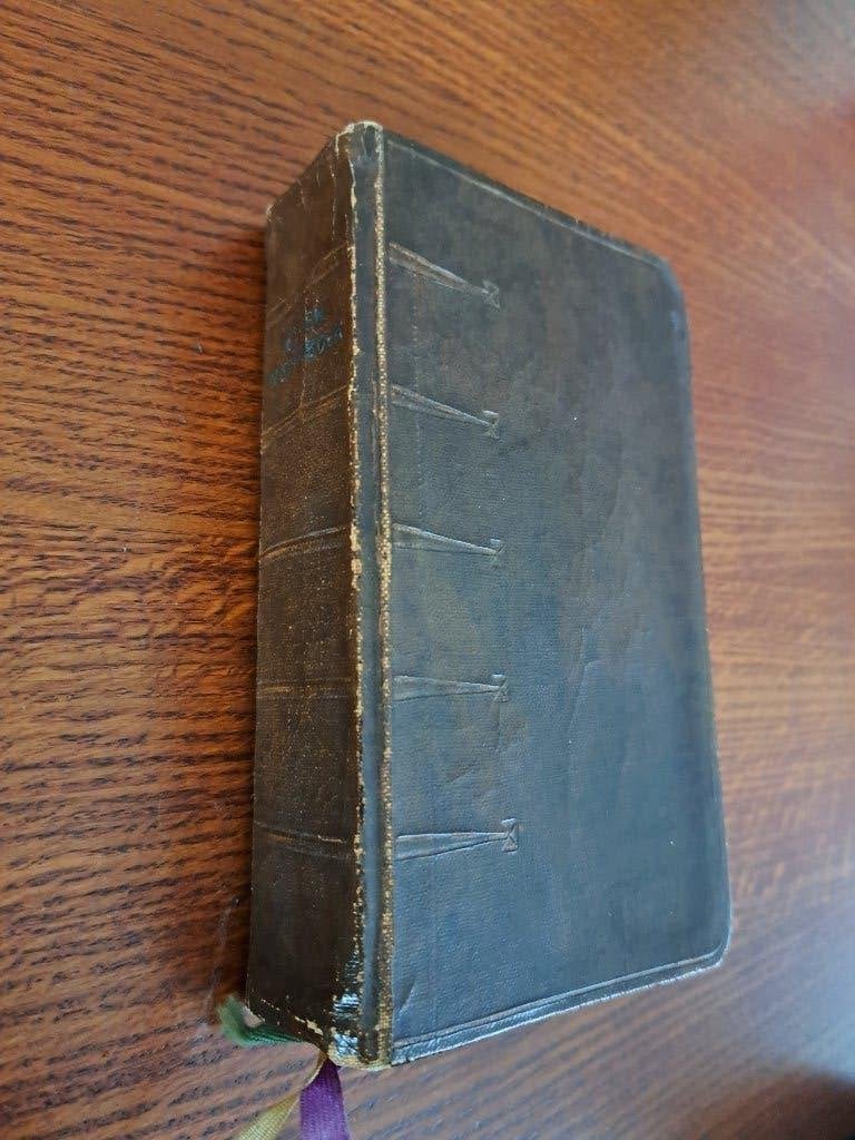 Mis- en Vesperboek 1950 P.J. Windey S.J. – 1925 blz., Ophalen of Verzenden, Gelezen, Christendom | Katholiek