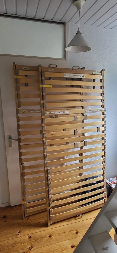 Gratis, 2x verstelbare bedbodem 90x200, Huis en Inrichting, Ophalen, Gebruikt, 90 cm, Eenpersoons