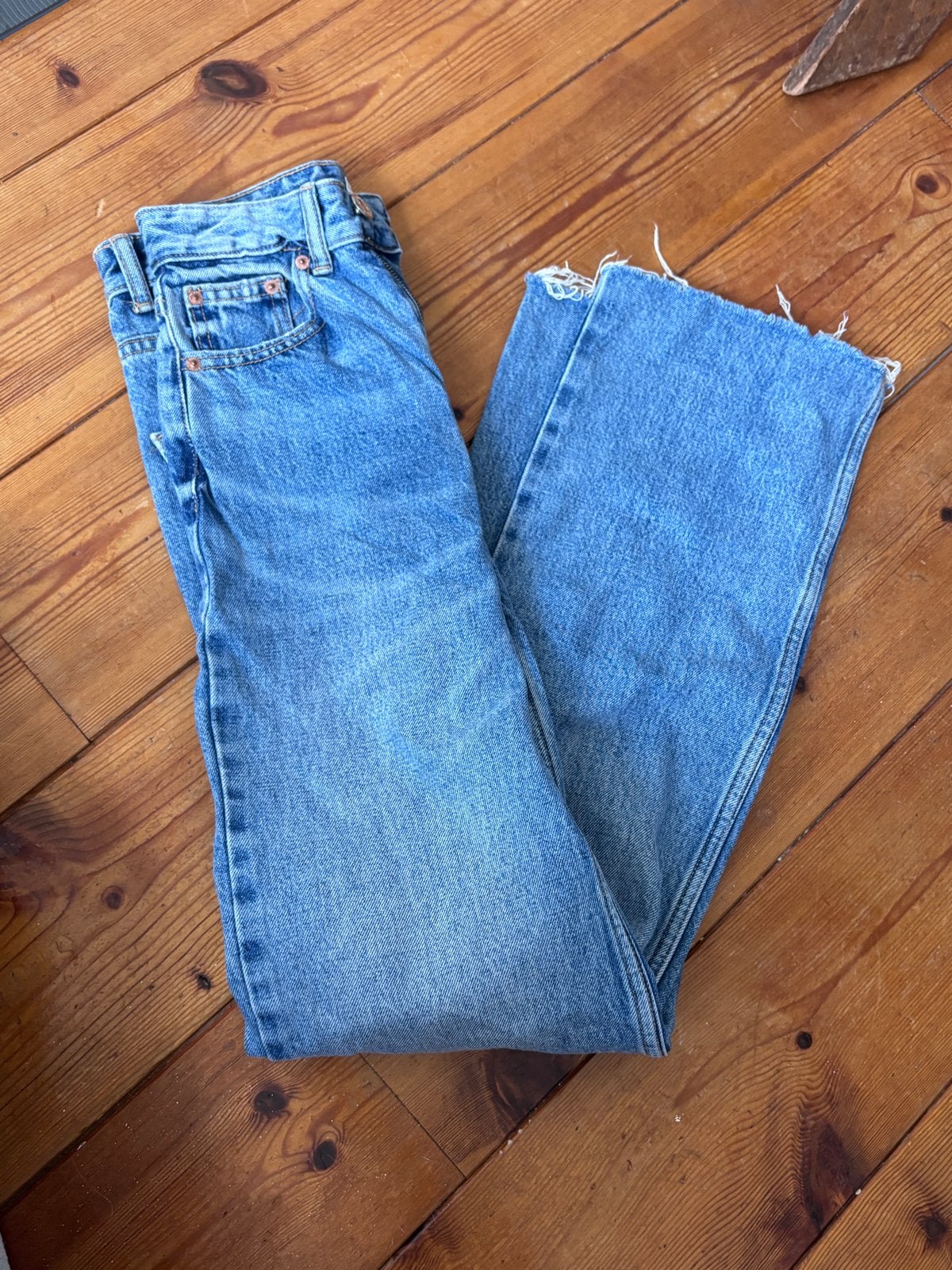Pull&Bear jeans maat EUR 32 (valt als XS), Ophalen of Verzenden, Gedragen, Blauw, W27 (confectie 34) of kleiner