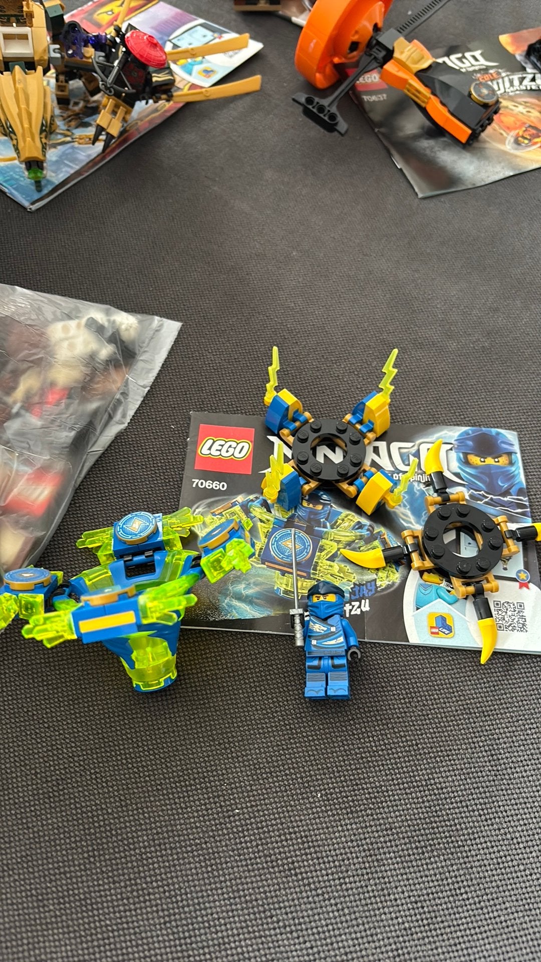 Lego ninjago spinjitsu masters Jay 70660, Compleet, Lego, Ophalen of Verzenden, Zo goed als nieuw