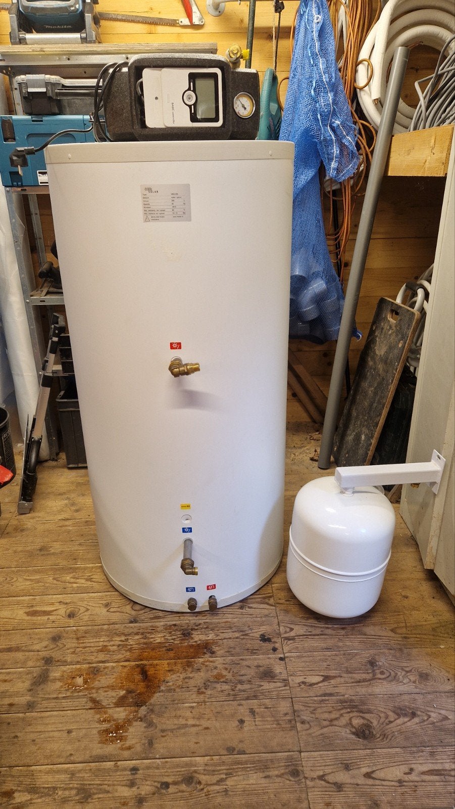HR Solar HRS 200 Boiler met Controller - Zo goed als nieu, Ophalen, Hoog rendement (Hr), Overige typen, Zo goed als nieuw