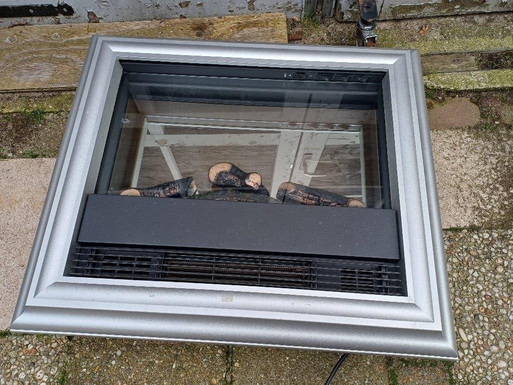 Elektrische sierhaard wordt ook warm, Huis en Inrichting, Ophalen, Gebruikt, Vrijstaande haard, Elektrische haard
