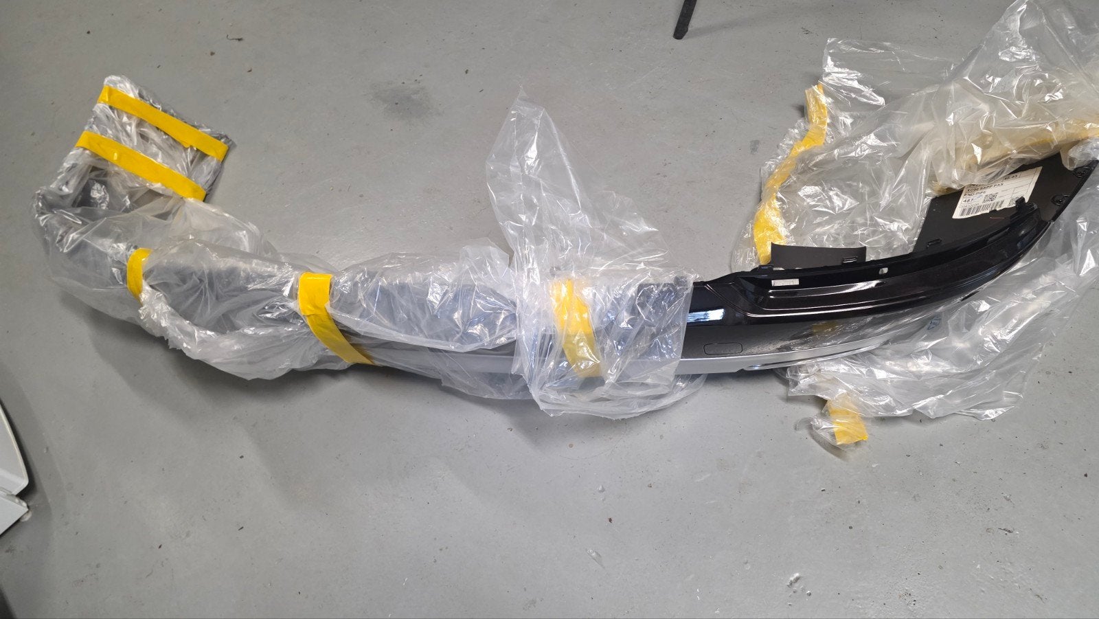 Volvo XC90 achterbumper compleet incl. RVS uitlaatstukken, Ophalen, Nieuw, Volvo, Bumper