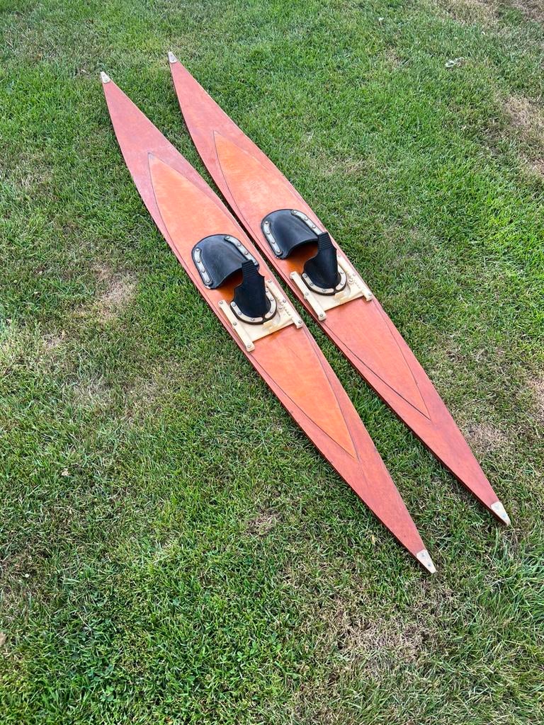 Mancave Originele Oude Houten Zweedse WATERSKI’S Decoratief, Watersport en Boten, Ophalen, Gebruikt, 160 cm of meer, Waterski's