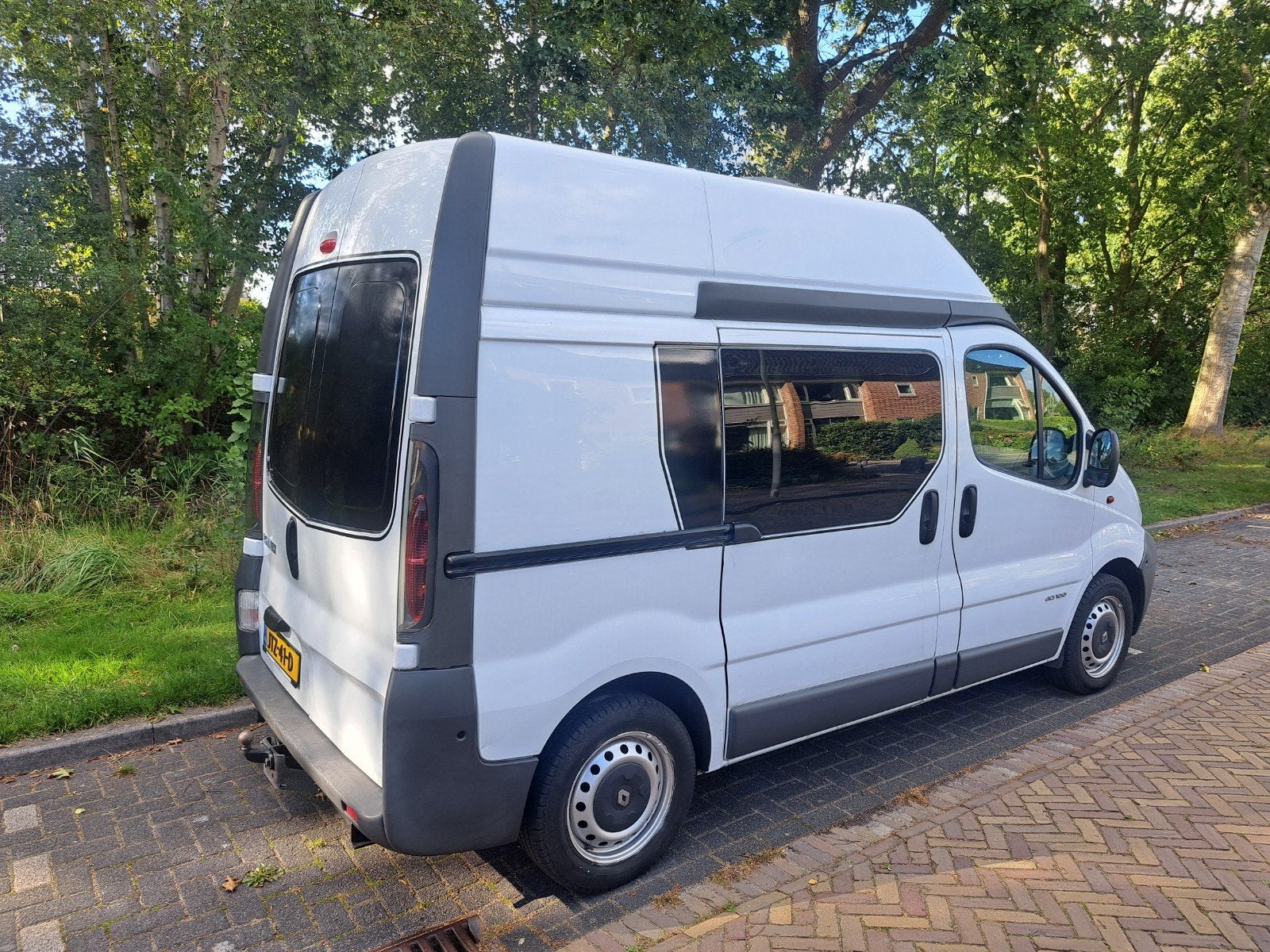 Renault Trafic L1H2 euro 5 Buscamper met nieuw interieur, Caravans en Kamperen, Campers, Overige merken, Tot en met 2, Bedrijf