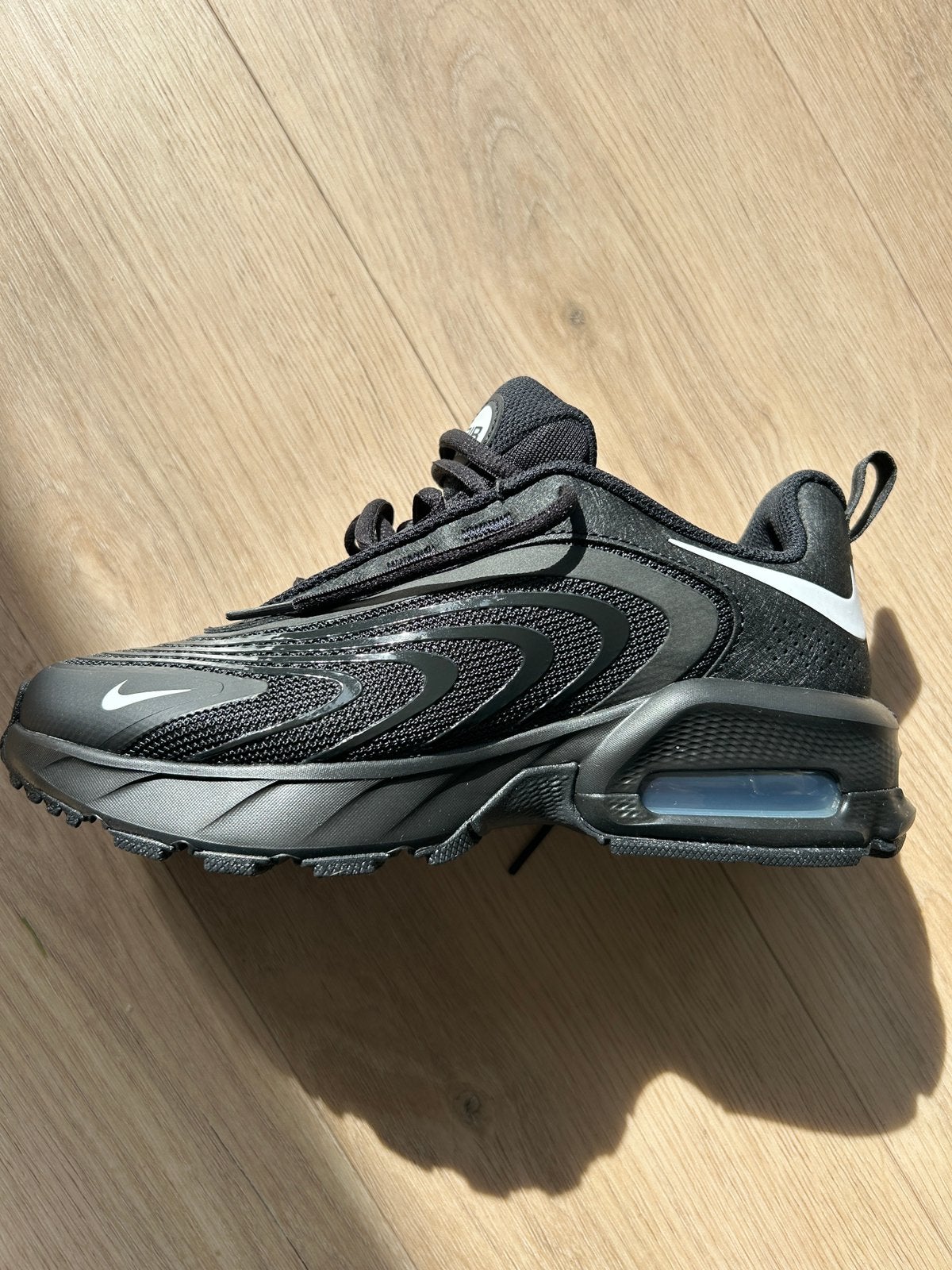 Zwarte nike air maat 36,5. (4.5Y), Ophalen of Verzenden, Nieuw, Zwart