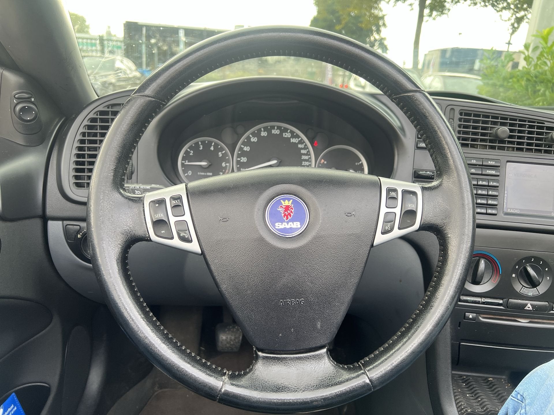 Saab 9-3 Cabrio 1.8t Vector | YOUNGTIMER | LEDER | AIRCO | C, Auto's, 1998 cc, Gebruikt, Zwart, 4 cilinders