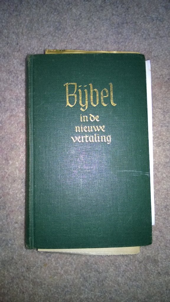 Boek - 276 - Bijbel in de nieuwe vertaling, Boeken, Ophalen of Verzenden, Zo goed als nieuw