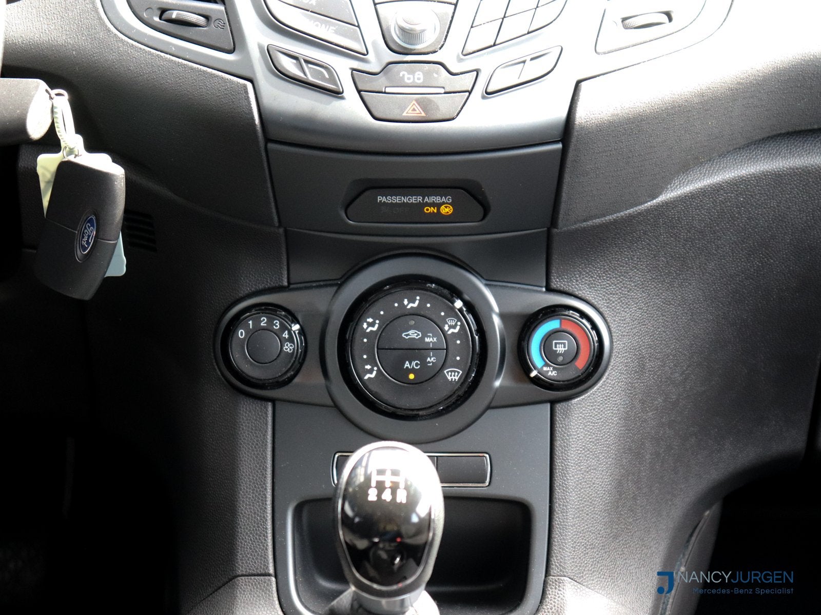 Foto 29 van Ford Fiesta 1.0 Style | Essential | Airco | Navi | Bluetooth