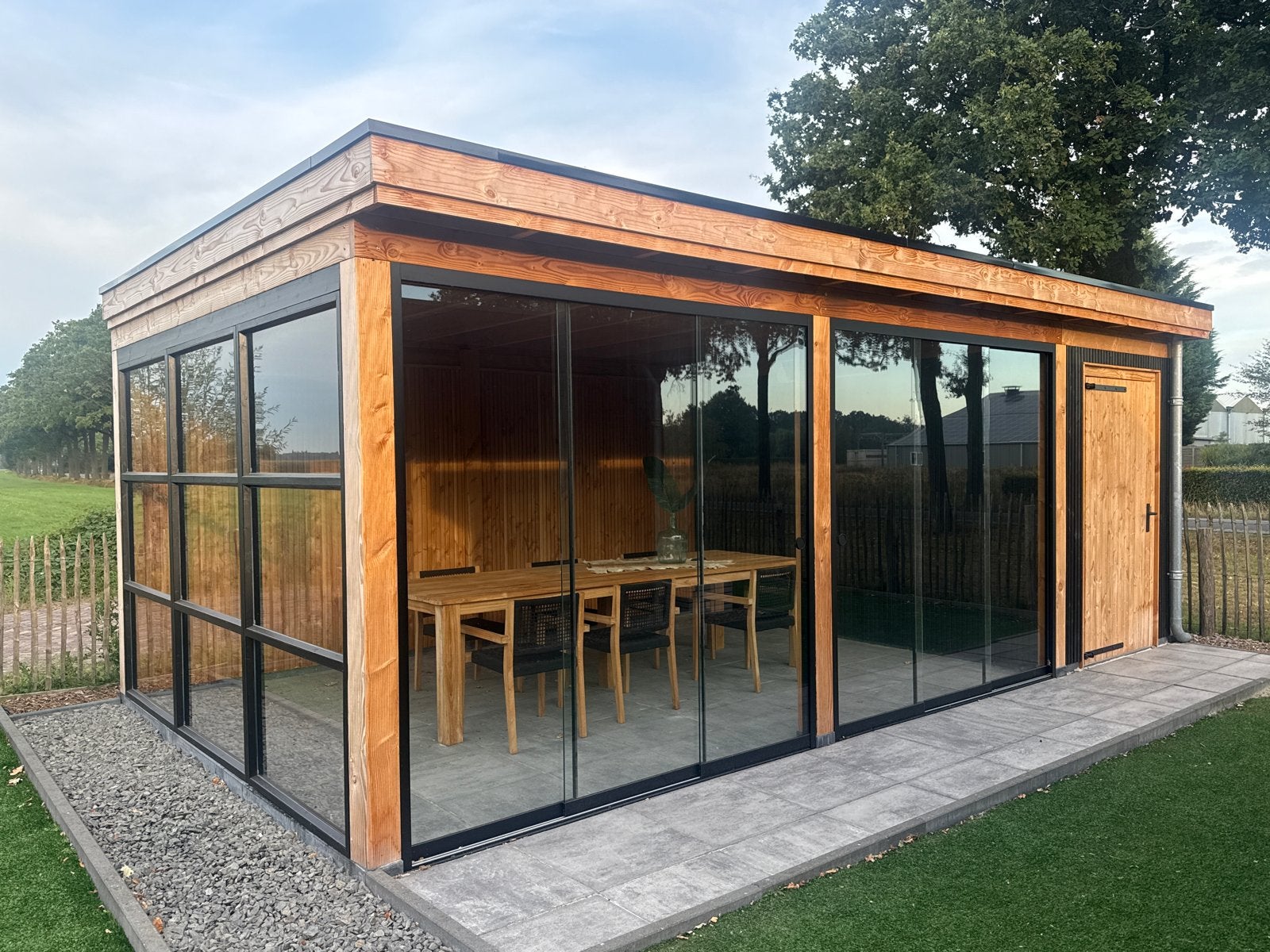 Douglas overkapping met steellookraam, glazen schuifwanden e, Tuin en Terras, Ophalen, 250 tot 500 cm, Nieuw, 400 cm of meer