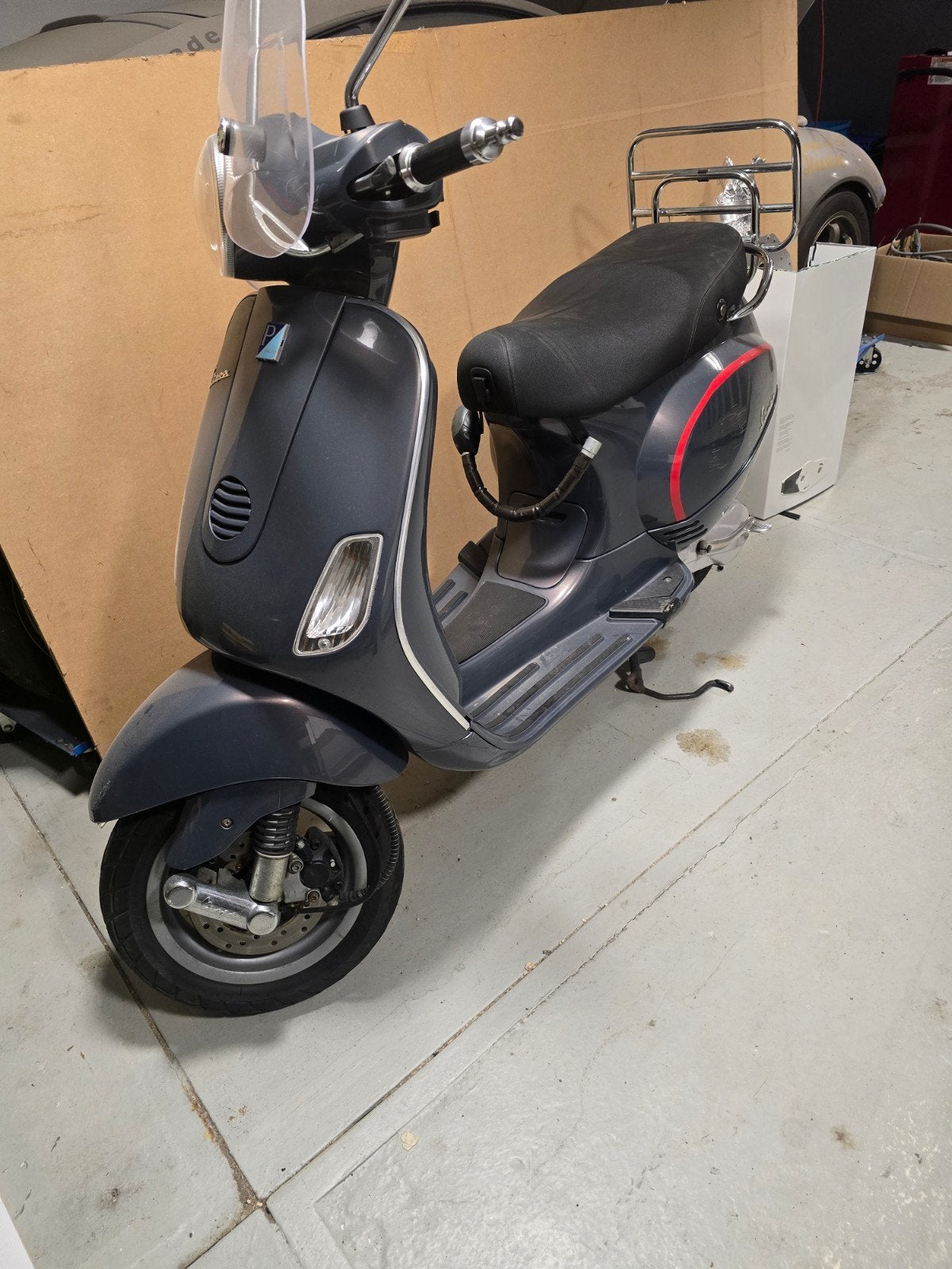 Vespa LX50 Scooter - Weinig kilometers, Fietsen en Brommers, Scooters | Vespa, Ophalen, Gebruikt, Benzine, Vespa LX