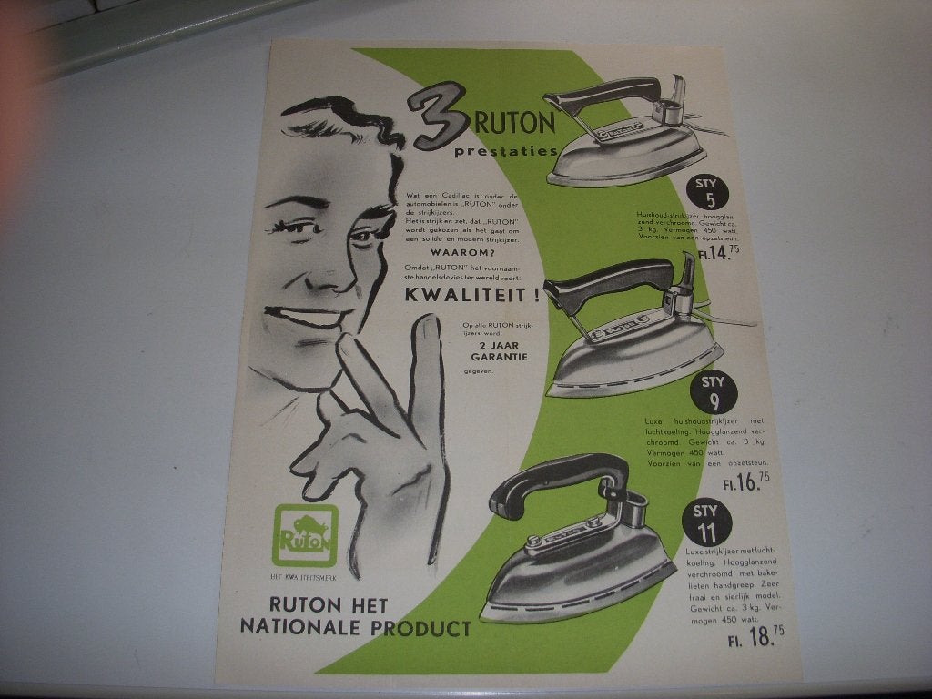 Leuke folder/flyer Ruton Strijkijzers rond 1955, Folder, Ophalen of Verzenden, Zo goed als nieuw, Ruton Strijkijzers