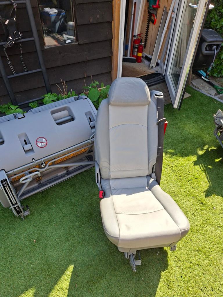 Bank 3 personen voor Viano of Vito W639 stoelen 2009, Ophalen