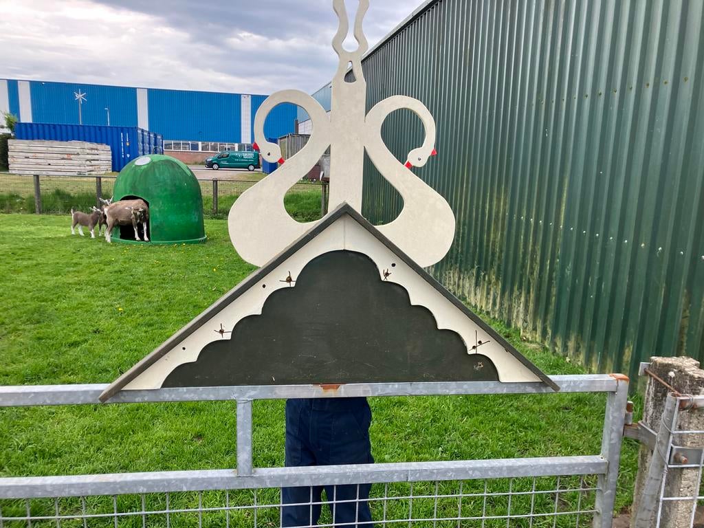 Uilenbord / decoratie/zwanen, Ophalen of Verzenden, Gebruikt, Overige materialen, Overige typen