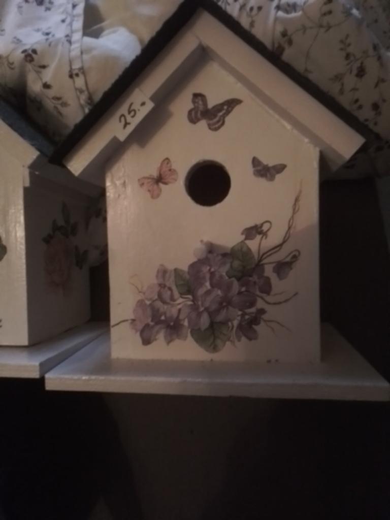 Houten vogelhuisjes van 18 mm vurenhout  van 25 voor 25 euro, Ophalen of Verzenden, Hout