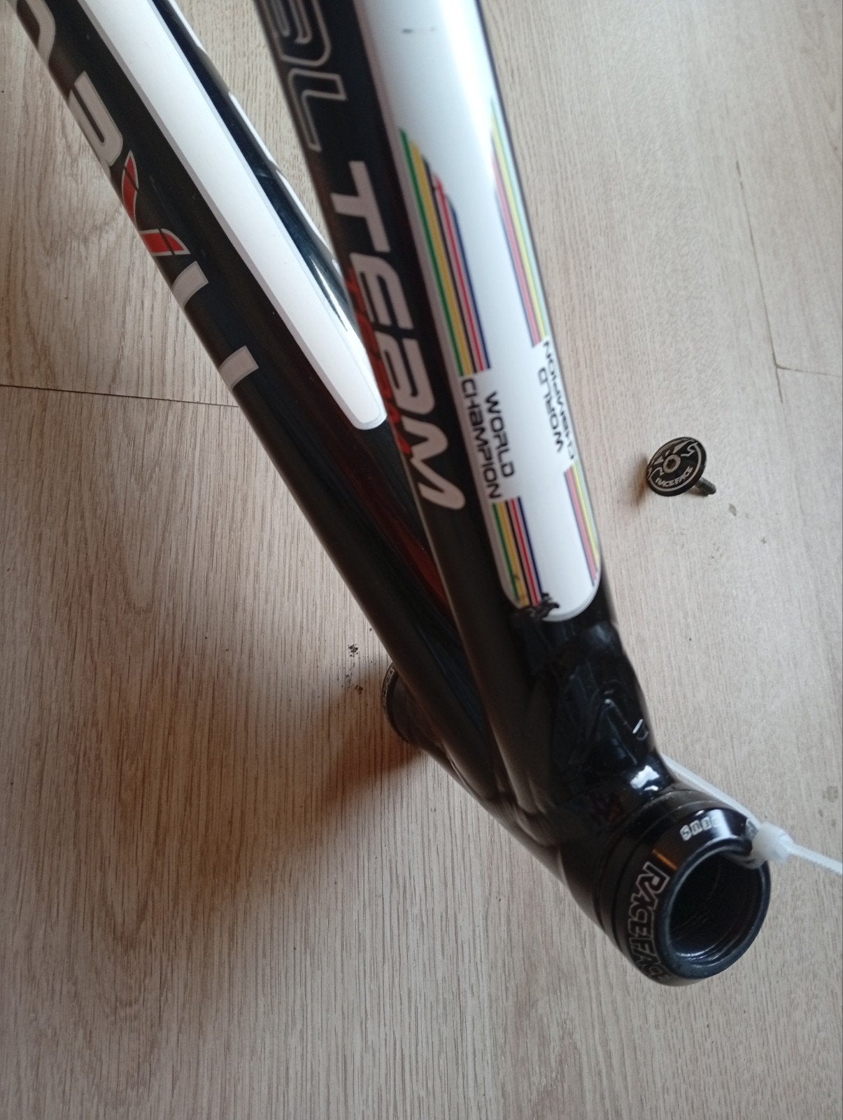 Red Bull AL Team MTB 26" frame met RaceFace headset, Frame, Gebruikt, Ophalen of Verzenden, Aluminium