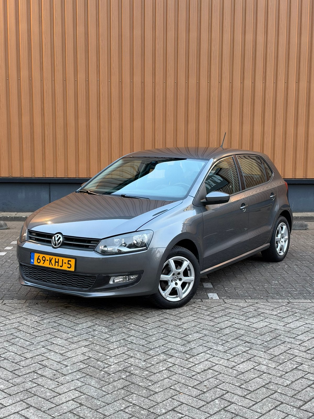 Volkswagen Polo 1.4 TSI 2009 NAP CRUISE STOELV APK, Voorwielaandrijving, 86 pk, 40 €/maand, Zwart