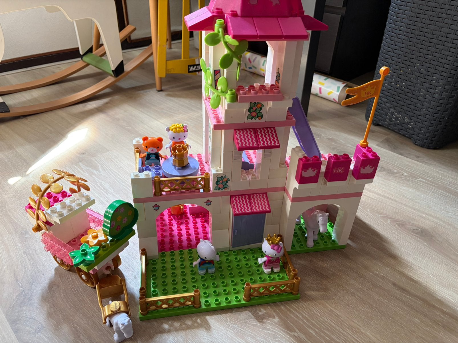 Hello kitty. Kasteel, koets, Ophalen of Verzenden, Zo goed als nieuw