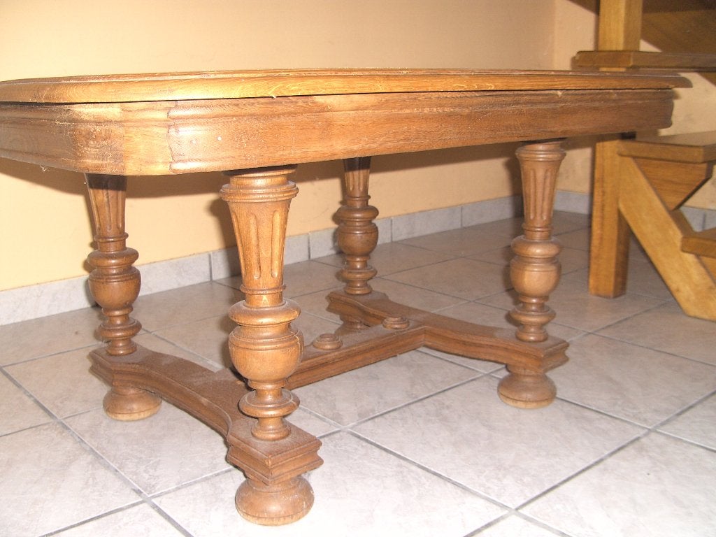 Vintage houten salontafel met apart houtsnijwerk, Ophalen