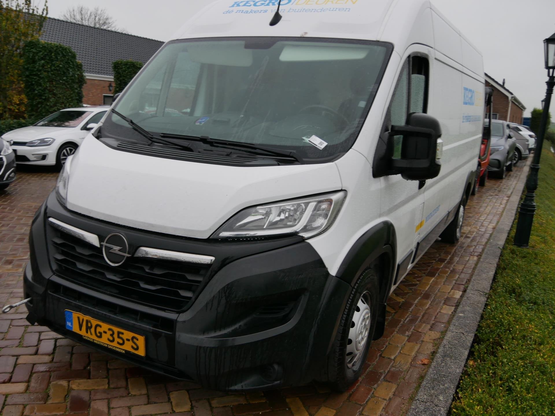 Opel Movano 2.2D 140 L3H2 Edition * ENGINE DEFECT * *4999 EX, Voorwielaandrijving, Stof, Gebruikt, 4 cilinders