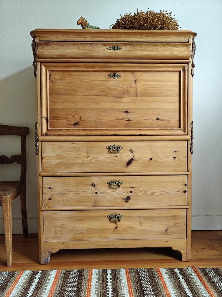 Antieke Zweedse Chifonjé., Ophalen