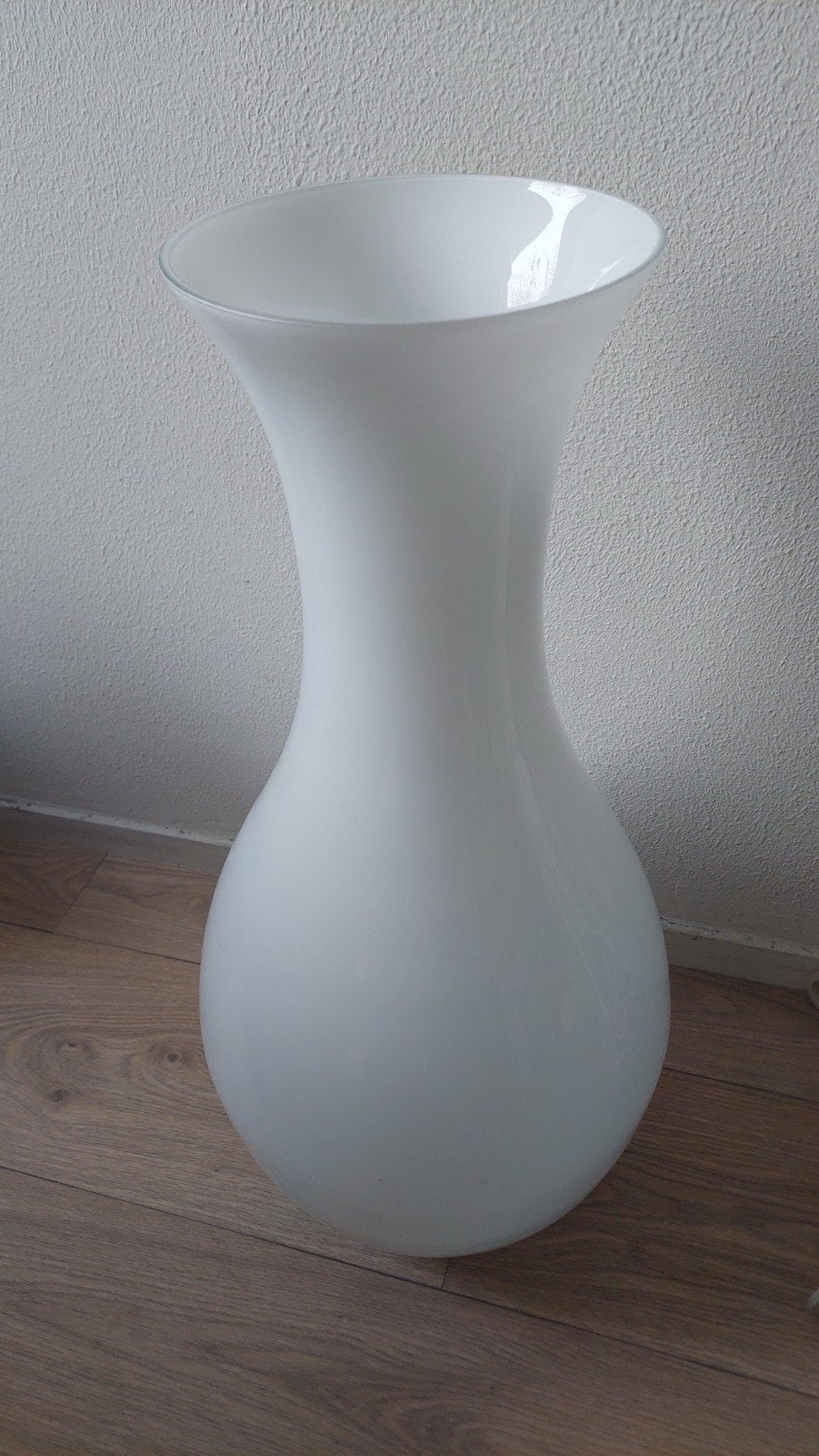Glazen vaas 50 cm hoog., Ophalen, Wit